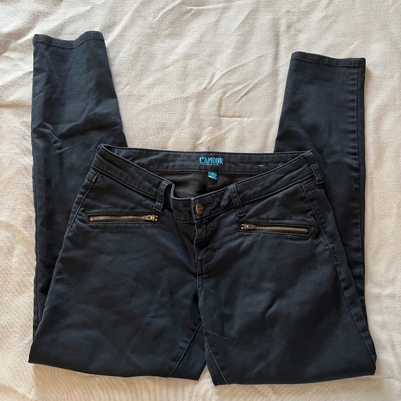 L'Amour Black Skinny Jeans - Picture 4 of 4